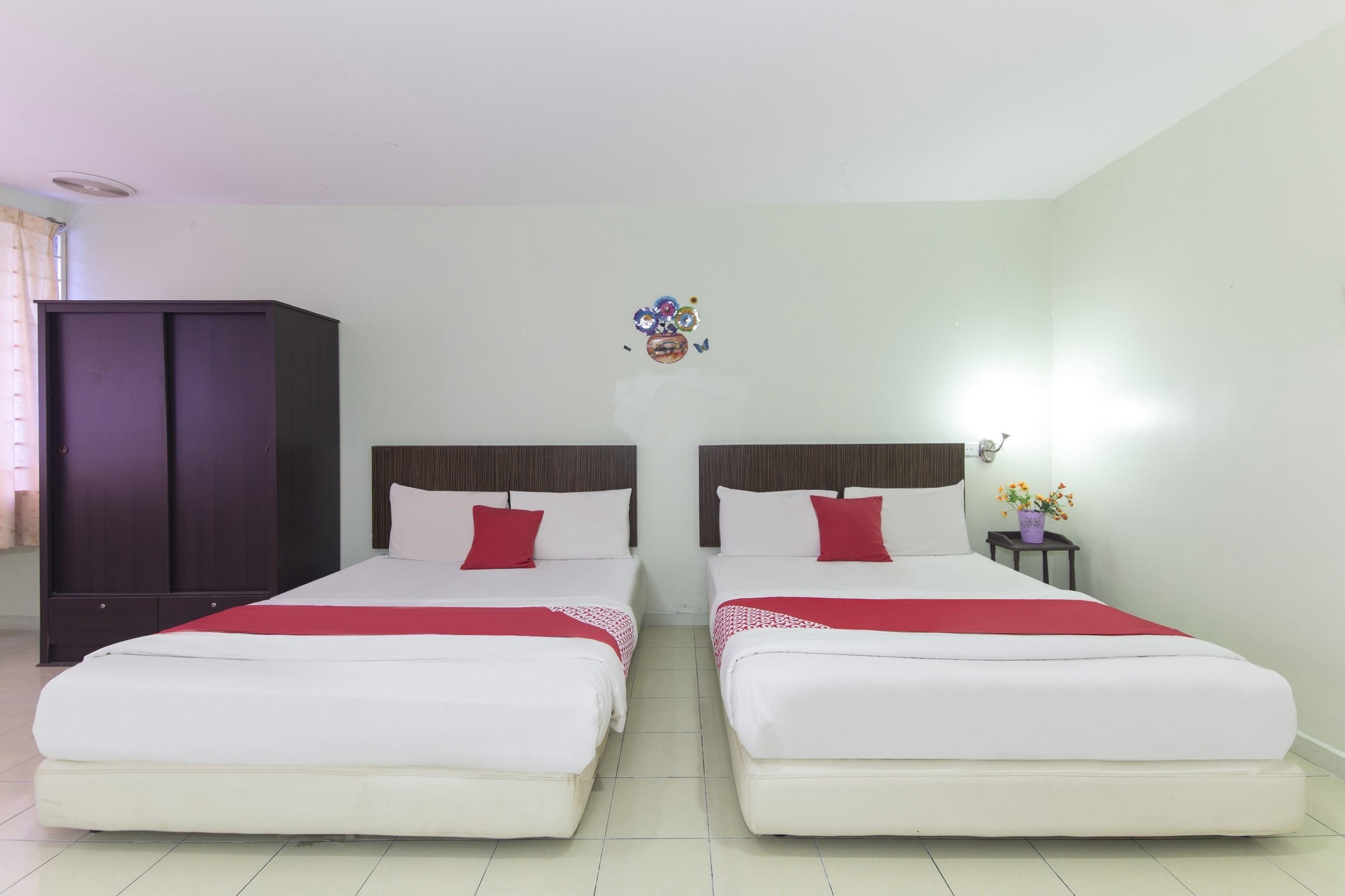 אמפאנג Oyo 329 Suntex Hotel מראה חיצוני תמונה