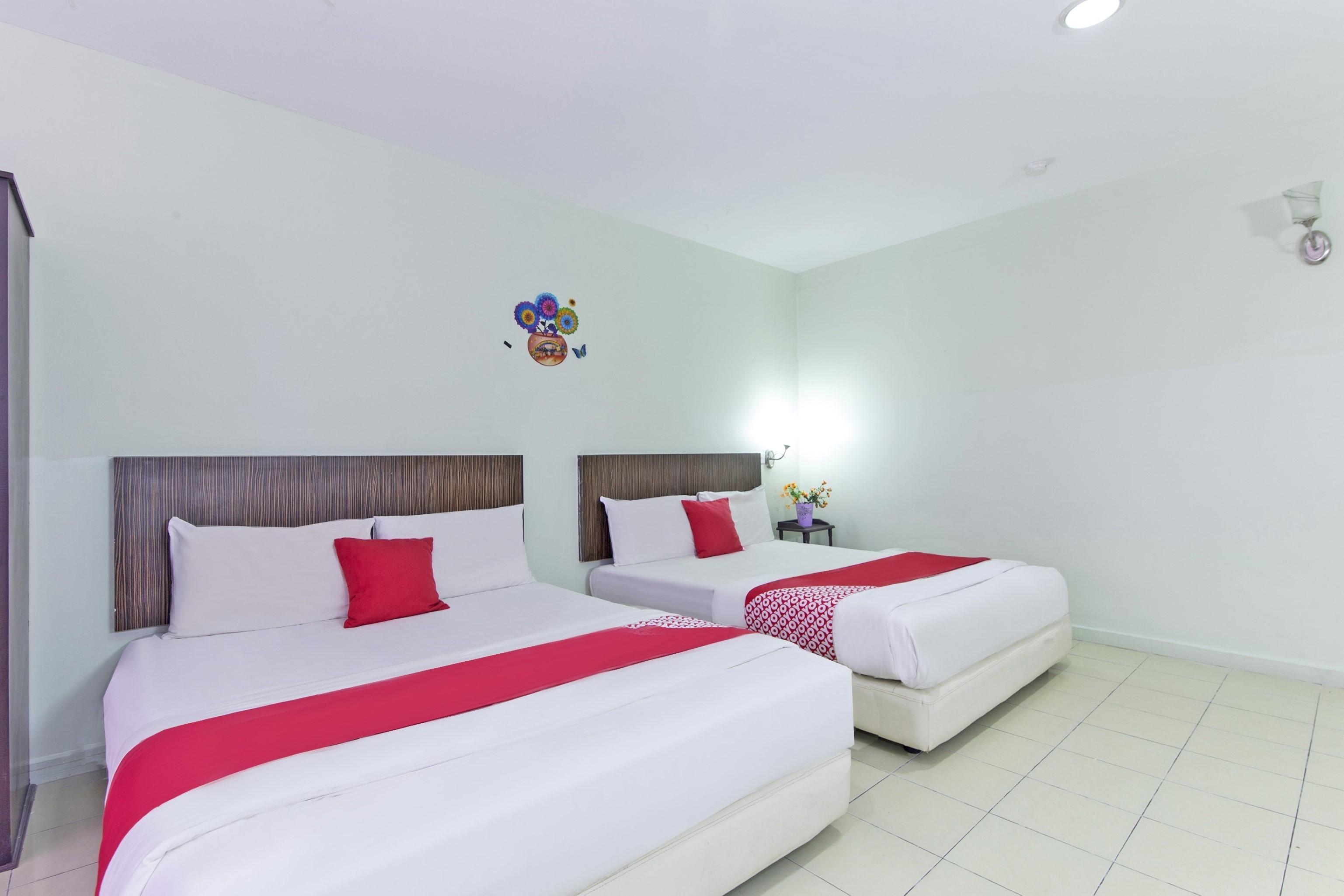 אמפאנג Oyo 329 Suntex Hotel מראה חיצוני תמונה