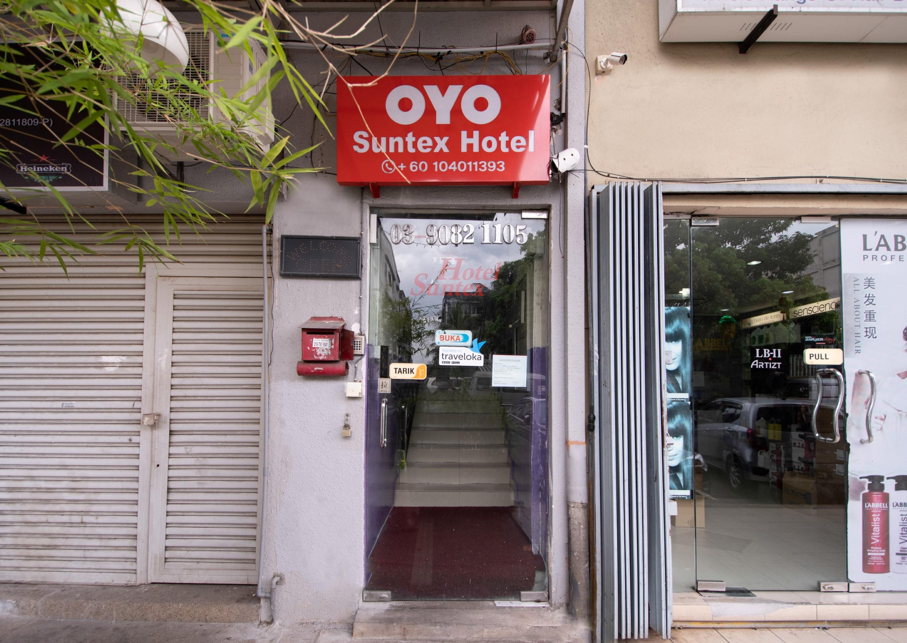 אמפאנג Oyo 329 Suntex Hotel מראה חיצוני תמונה