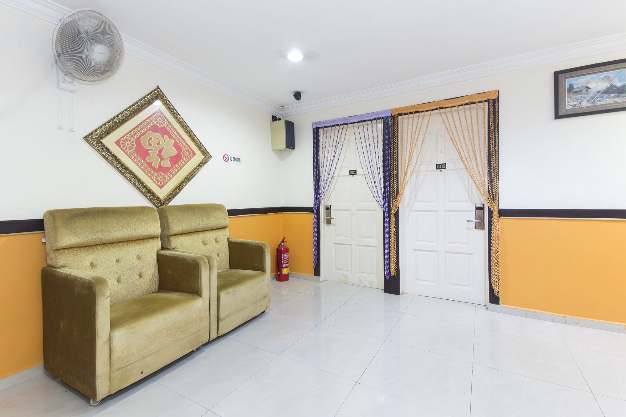 אמפאנג Oyo 329 Suntex Hotel מראה חיצוני תמונה